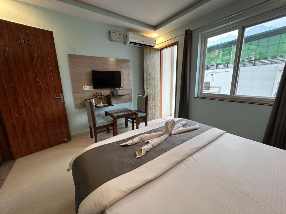 Hotel Kaanha Residency Inn By Shree Krishna Hospitality Rishikesh Ngoại thất bức ảnh